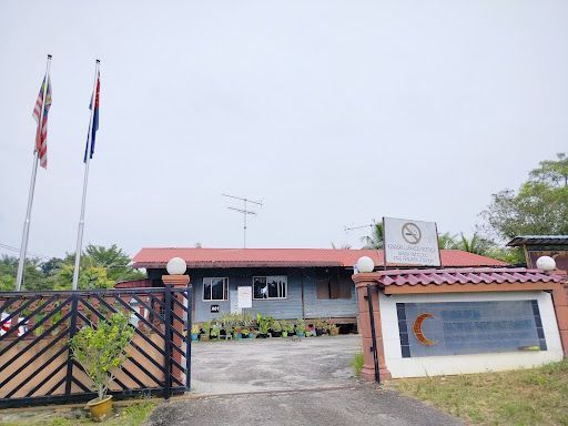 Klinik Desa Parit Haji Hashim