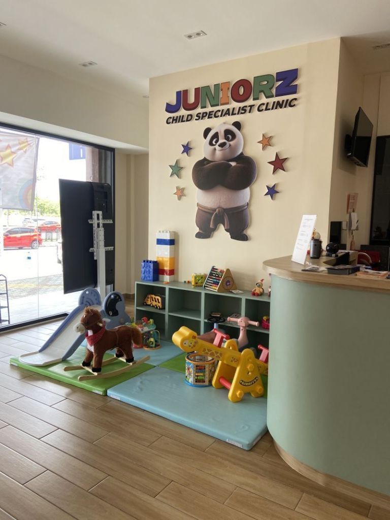 Klinik Pakar Bayi dan Kanak-Kanak Juniorz