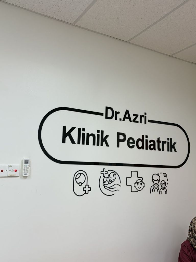 Klinik Pakar Kanak-Kanak Dr Azri Fikry