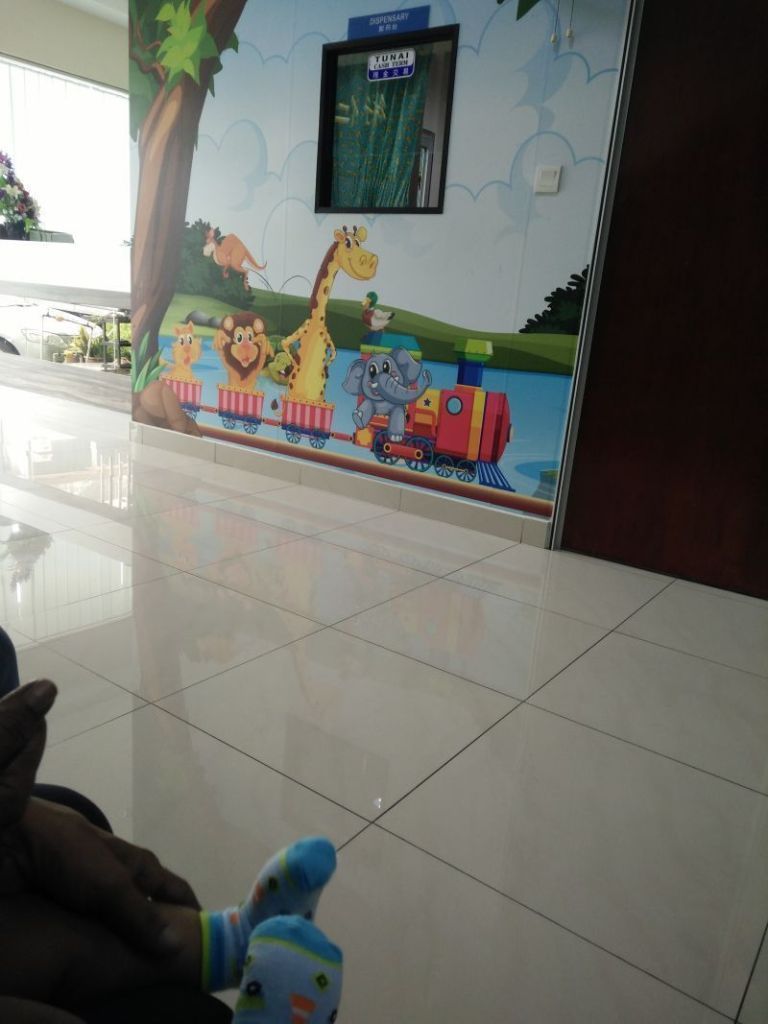 Klinik Pakar Kanak-Kanak Loh