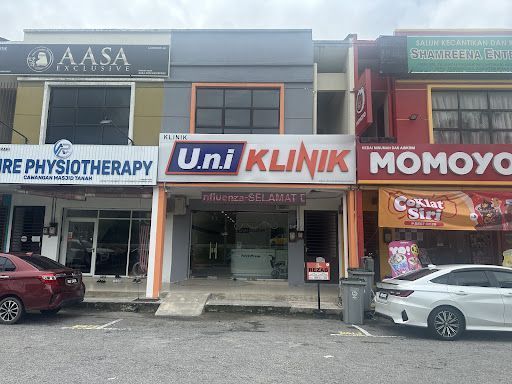 U.n.i Klinik Masjid Tanah